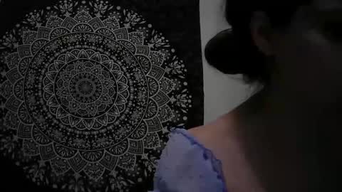 Snapshot of destinysunflower chatting on October 17, 4:04 am destinysunflower online show from October 17, 4:04 am