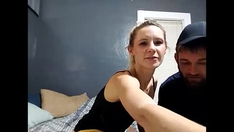 desturbingdetale699 online show from December 14, 5:18 am
