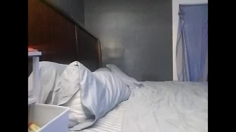 desturbingdetale699 online show from March 4, 4:49 am