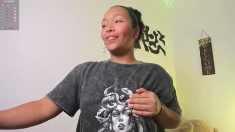 desty_y online show from September 9, 4:56 am