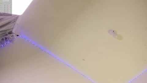 desty_y online show from October 1, 12:49 am