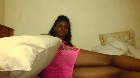 detlefmagadaline2021 online show from February 17, 4:31 am