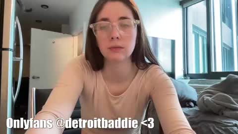 detroitbaddie online show from February 22, 3:47 pm