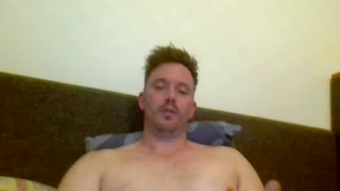 Snapshot of deutero1986 chatting on July 11, 2:47 am deutero1986 online show from July 11, 2:47 am