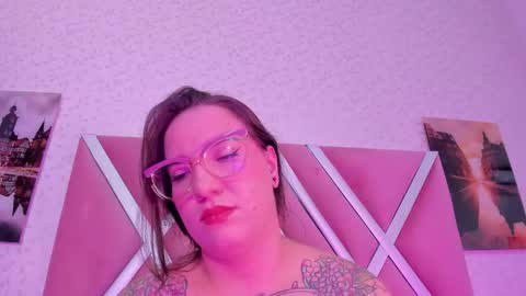 Snapshot of deva_blue chatting on November 12, 5:30 am Deva Blue online show from November 12, 5:30 am