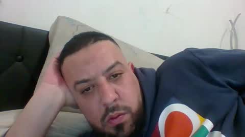 Snapshot of devil_angel66 chatting on February 11, 5:40 pm devil_angel66 online show from February 11, 5:40 pm