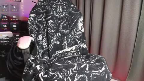 Snapshot of devil_s_bride chatting on March 2, 2:46 pm devil_s_bride online show from March 2, 2:46 pm