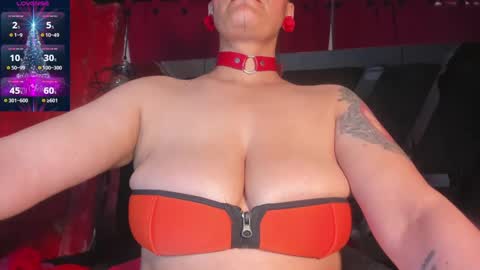 devil_taylorx online show from December 19, 2:35 pm