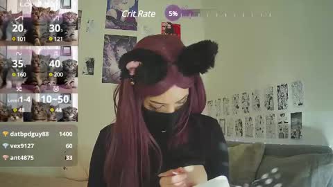 Snapshot of deviliaaa chatting on December 20, 1:43 pm Devil online show from December 20, 1:43 pm