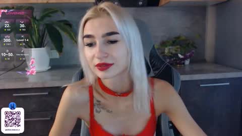 Kayla online show from September 22, 1:13 pm