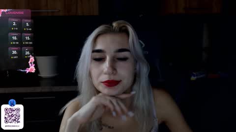 Kayla online show from October 5, 2:59 pm
