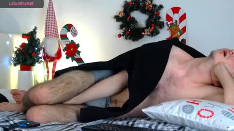 devin_ho online show from December 30, 10:45 pm