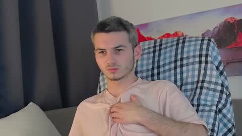 devin_ho online show from January 4, 7:34 pm