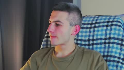 devin_ho online show from January 17, 1:56 pm