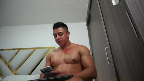 Devin Hunter online show from October 1, 1:11 am