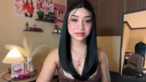 Devine Greyson online show from March 18, 10:51 am