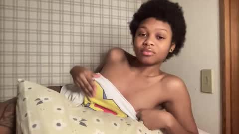 Snapshot of devinestar chatting on February 10, 4:11 pm Devine Star online show from February 10, 4:11 pm