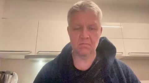 Snapshot of devon_nite chatting on January 7, 12:46 am Devon online show from January 7, 12:46 am