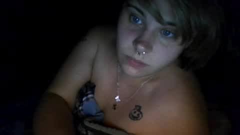 Snapshot of devykitten2018 chatting on July 14, 2:49 am devykitten online show from July 14, 2:49 am