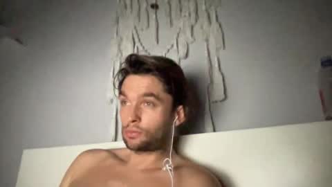 devyy333 online show from October 18, 3:31 am