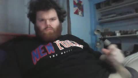 Snapshot of dew21444 chatting on February 4, 8:20 am dew21444 online show from February 4, 8:20 am