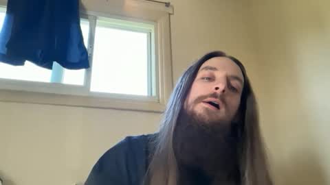 Snapshot of deweydreams chatting on May 30, 11:40 am deweydreams online show from May 30, 11:40 am