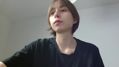 Snapshot of dewkiss chatting on December 1, 1:38 pm dewkiss online show from December 1, 1:38 pm