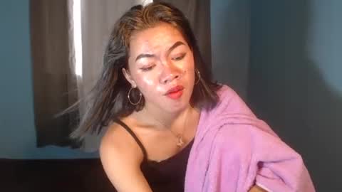 dexie121698 online show from January 21, 6:33 am