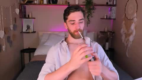 Snapshot of dexter_dexx chatting on October 21, 9:15 pm Dexter online show from October 21, 9:15 pm