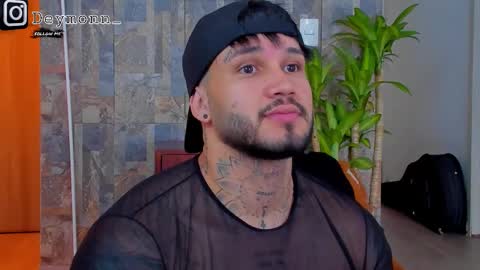 JULIAN online show from October 31, 2:51 pm