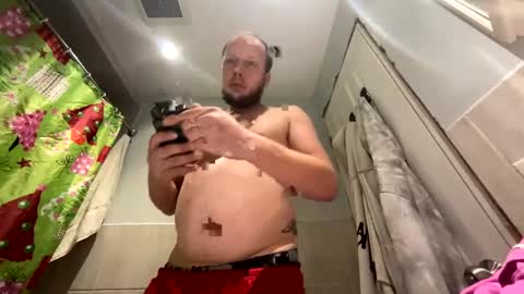 deznuts130 online show from January 1, 6:47 am