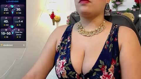 Snapshot of dharanisnisha chatting on May 21, 12:34 pm dharanisnisha online show from May 21, 12:34 pm