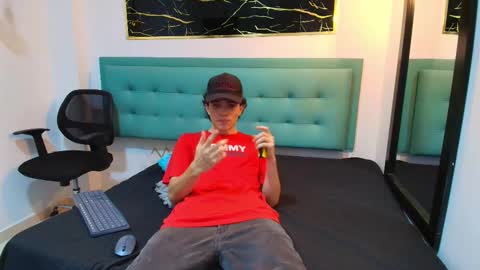   online show from October 18, 7:36 pm