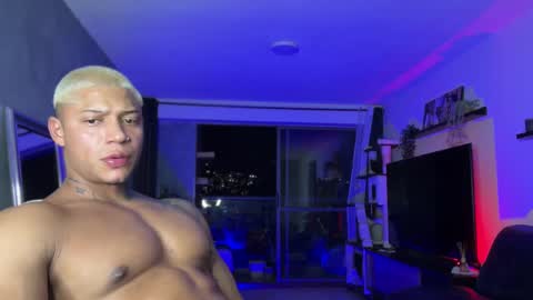 Diego online show from October 31, 1:28 am