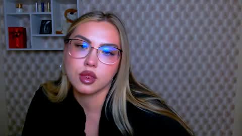 Kriss online show from April 28, 7:57 am