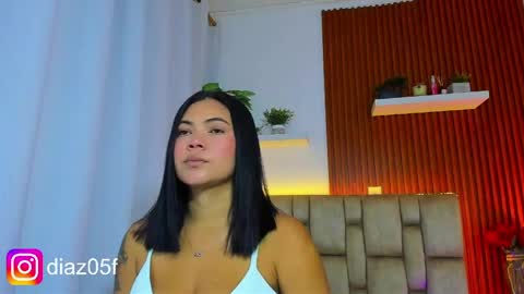 Snapshot of diamond_canela chatting on June 2, 2:46 am diamond_canela online show from June 2, 2:46 am