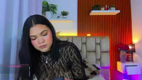 Snapshot of diamond_canela chatting on June 14, 3:30 am diamond_canela online show from June 14, 3:30 am