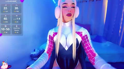 AmayaGirl online show from October 18, 10:10 pm