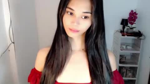 Snapshot of diamond_temptress chatting on May 29, 9:07 am diamond_temptress online show from May 29, 9:07 am