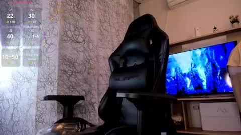 diamondss_1 online show from June 6, 12:10 pm
