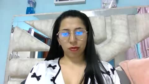 diana722439 online show from October 7, 2:20 am