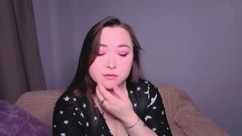 diana_booom online show from June 5, 2:18 am