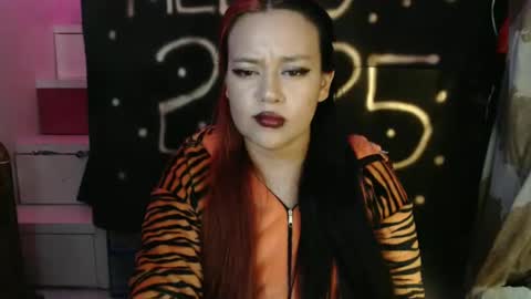 Snapshot of diana_smit_ chatting on January 1, 7:20 am diana online show from January 1, 7:20 am