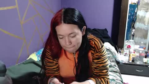 Snapshot of diana_smit_ chatting on February 1, 4:56 am diana online show from February 1, 4:56 am