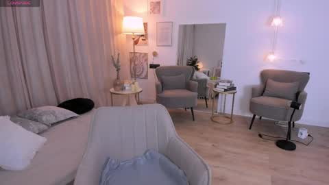 Diana online show from April 4, 5:27 am