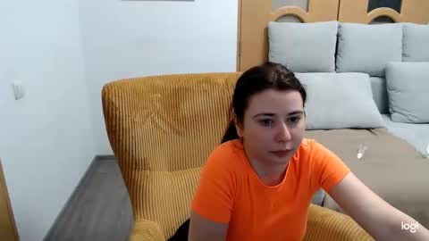 dianasmiey7 online show from April 16, 8:48 am