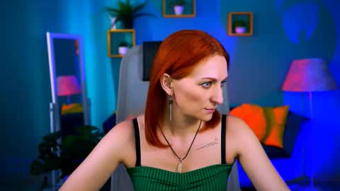 dianatorrens online show from February 18, 8:32 am