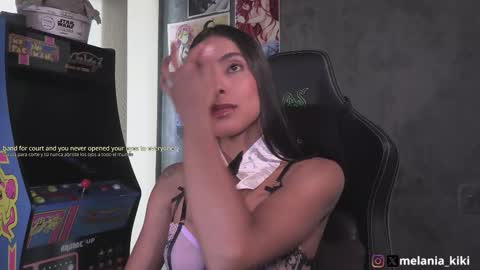 Snapshot of dianne_nanatzu chatting on November 18, 8:35 pm Melania - online show from November 18, 8:35 pm