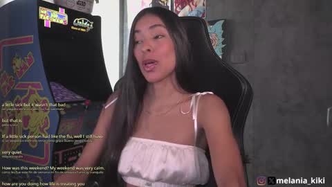 Melania   -    online show from December 15, 8:35 pm