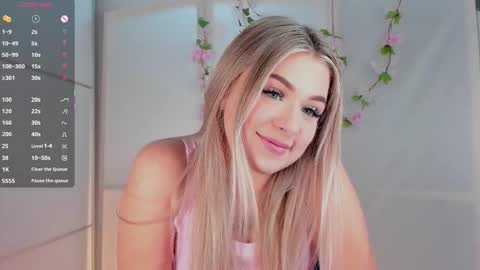 Snapshot of diannedibartolo chatting on October 2, 7:10 pm diannedibartolo online show from October 2, 7:10 pm